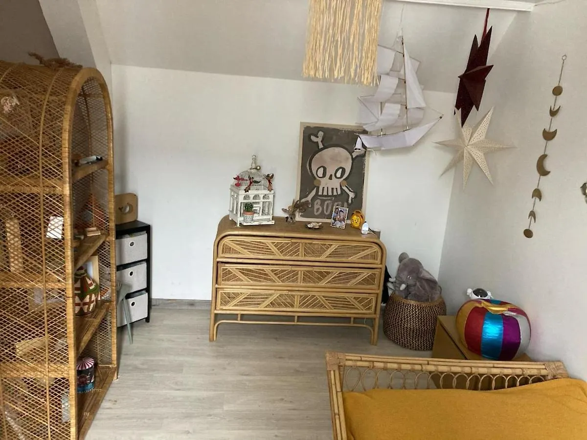 Cosy House With Garden Near City Center Saint-Brieuc França